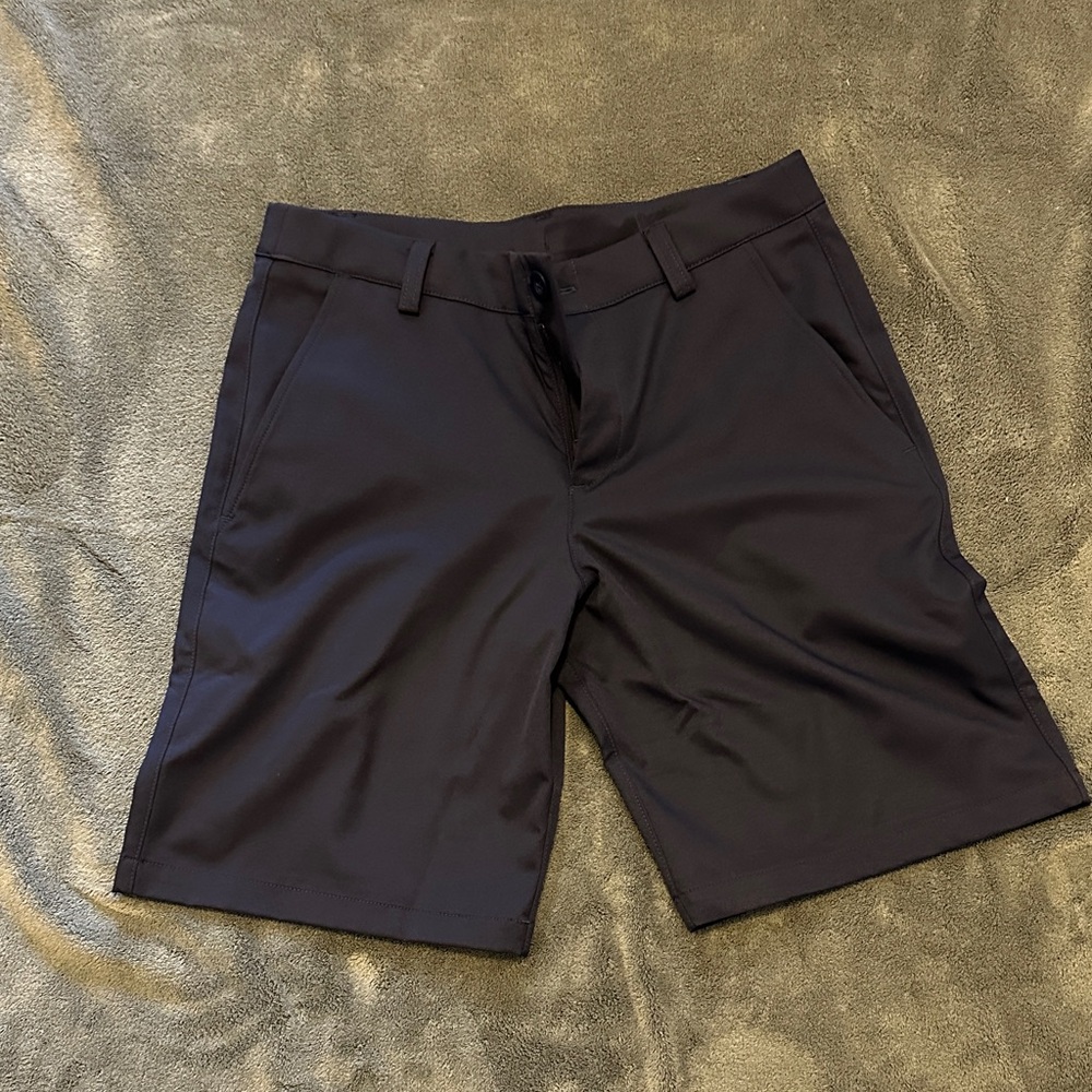 Youth Large Navy Golf Shorts Under Armour (B)